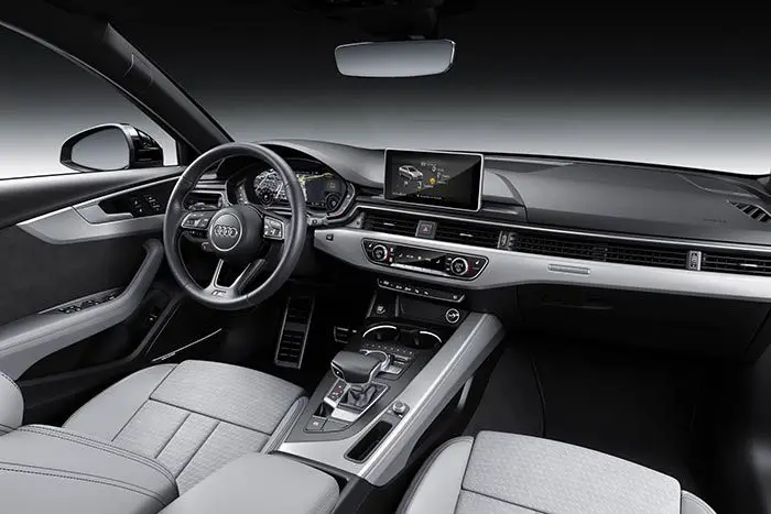Audi A4 cockpit
