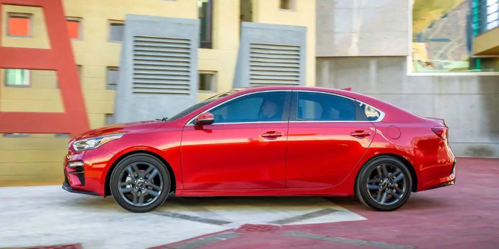 Kia Forte side view