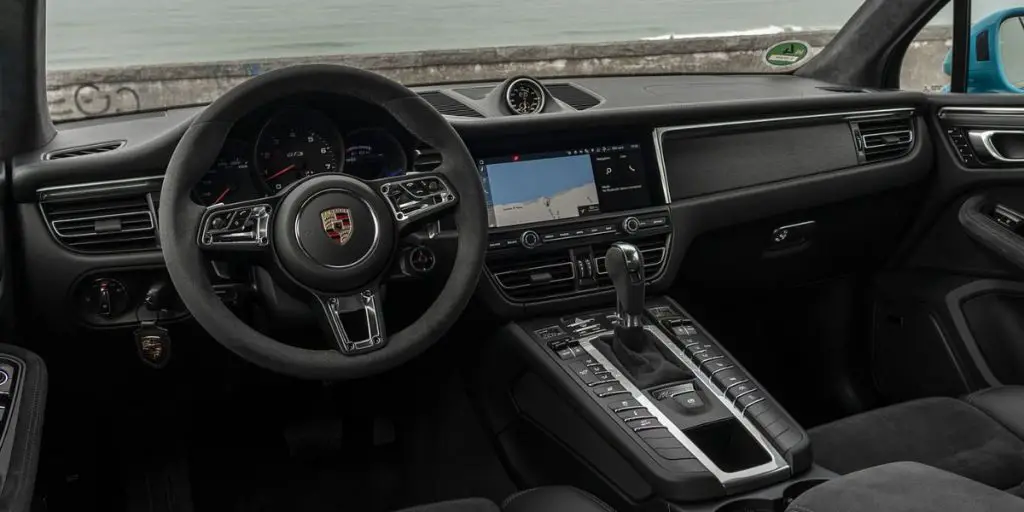Porsche Macan interior