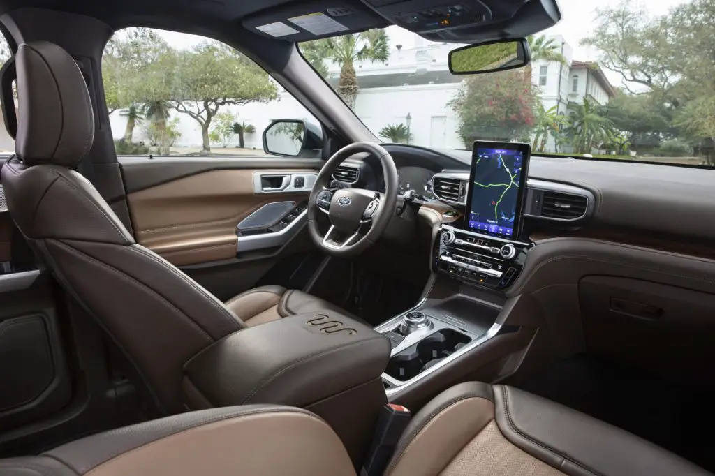 Ford Explorer King Ranch interior