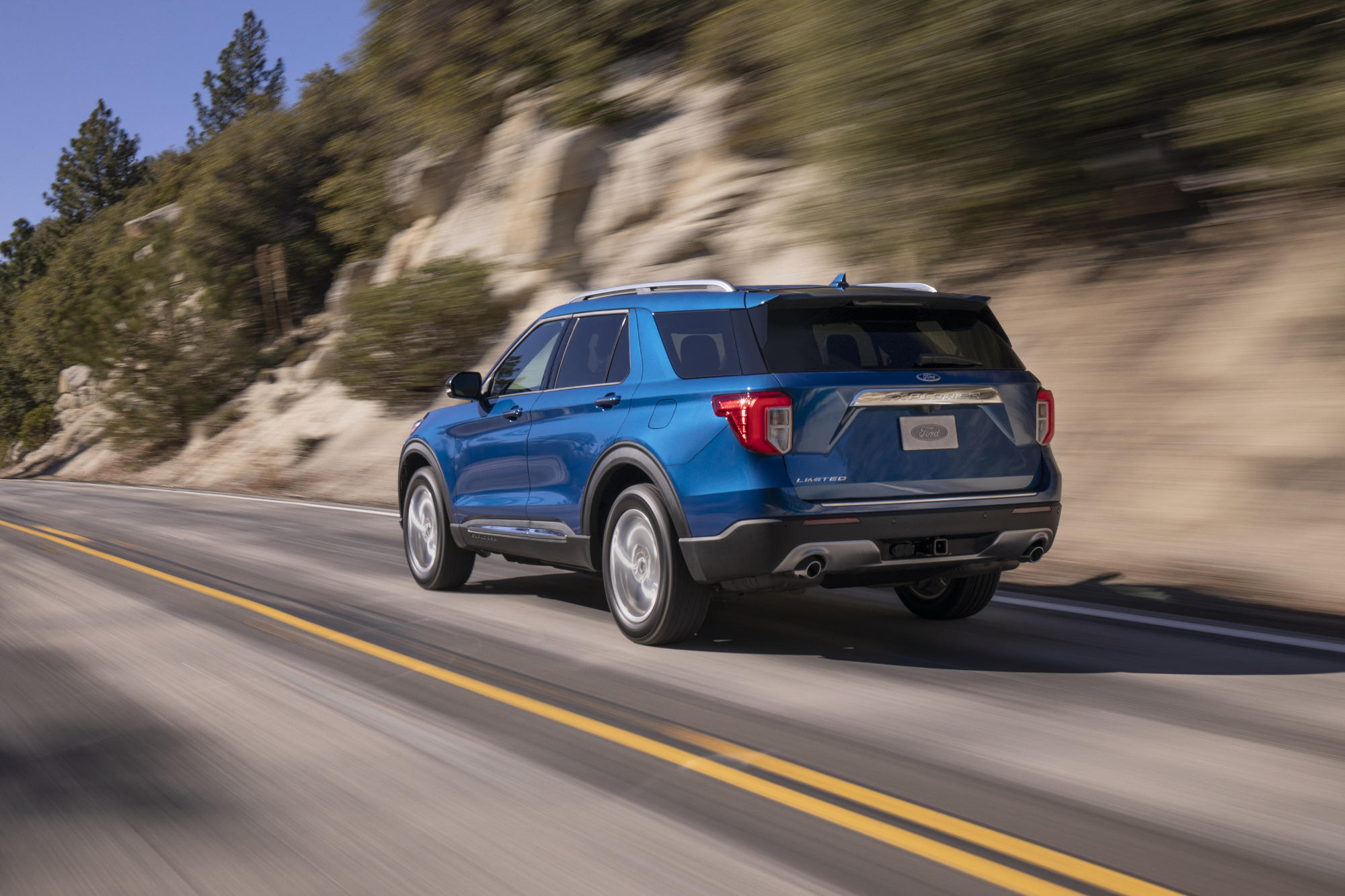 Ford Edge vs Explorer There's A Clear Winner Motorborne