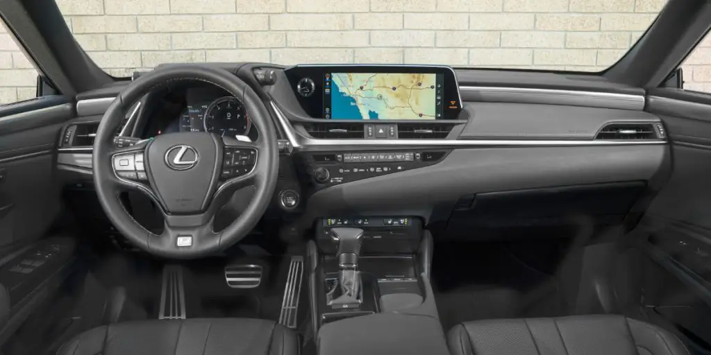 Lexus ES interior