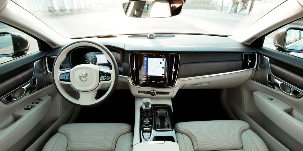 Volvo S90 interior