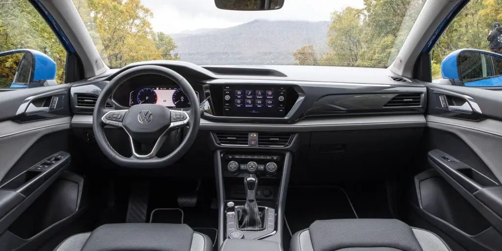 Volkswagen Taos interior