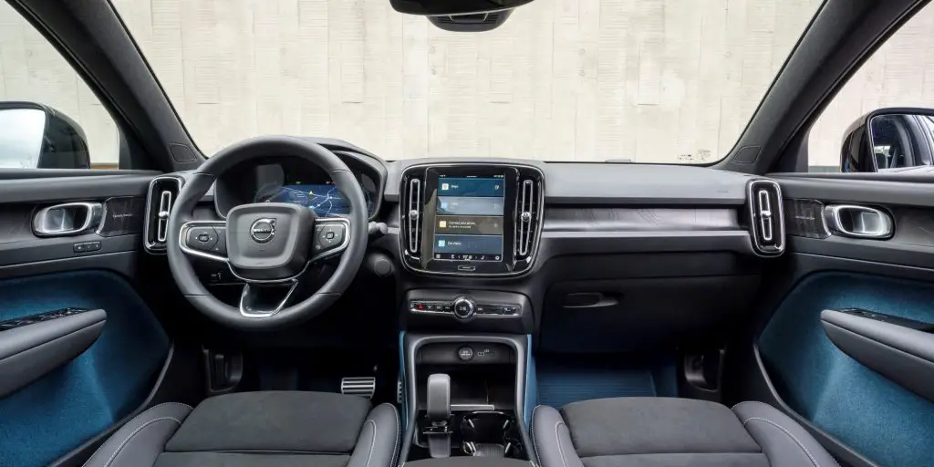 2022 Volvo C40 interior