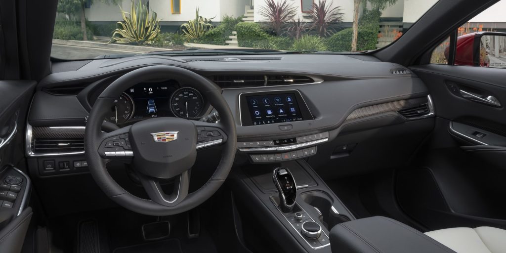 Cadillac XT4 cockpit view