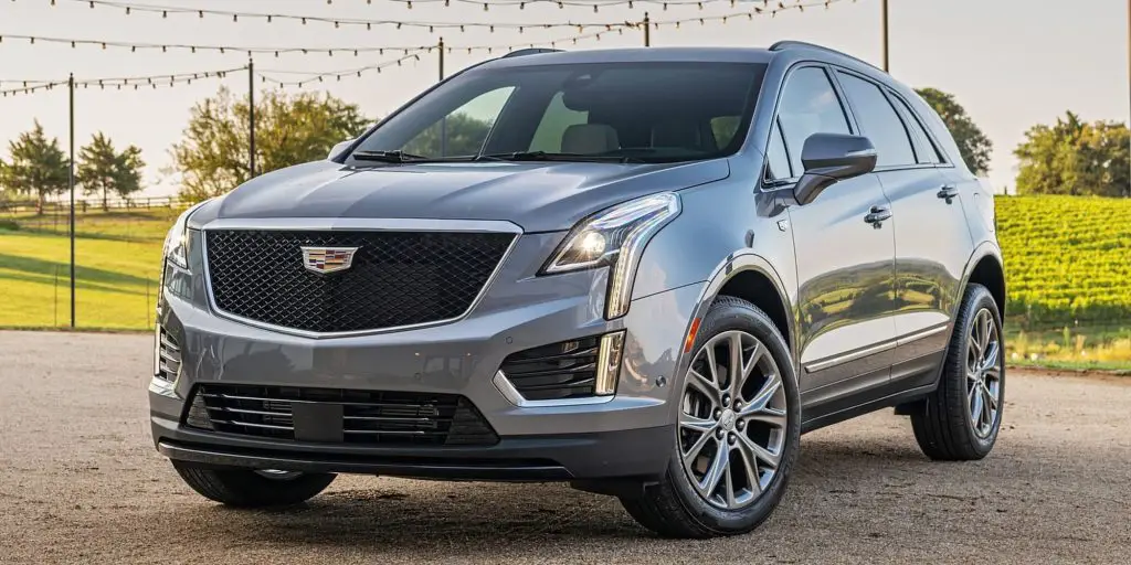 Cadillac XT5 front view