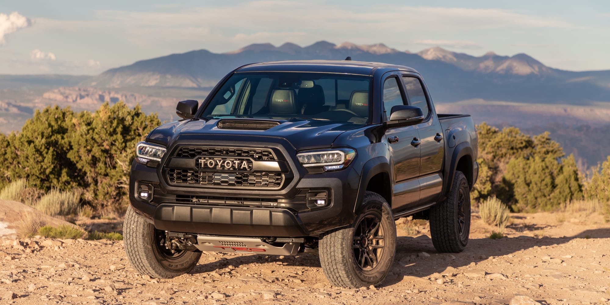 Toyota vs Tundra Which Pickup Is Better? Motorborne